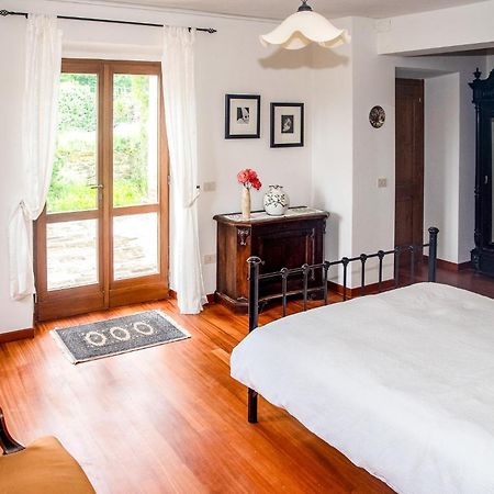 La Mela Rosa Bed & Breakfast Amandola Exterior photo